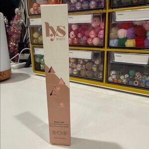 LYS gloss charismatic